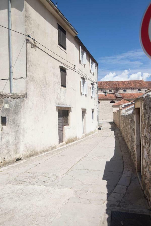 Villa House Lotties Stari Grad  Exterior foto